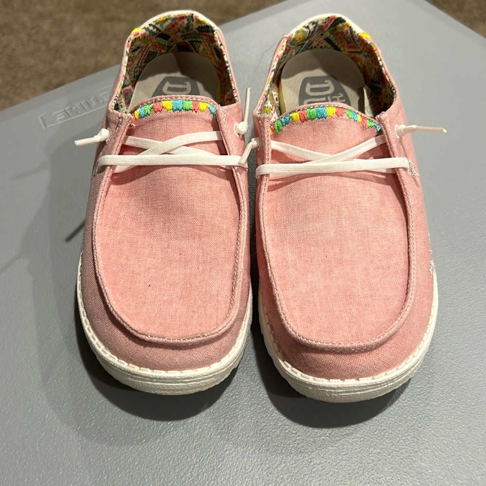 Hey Dude Women Shoes